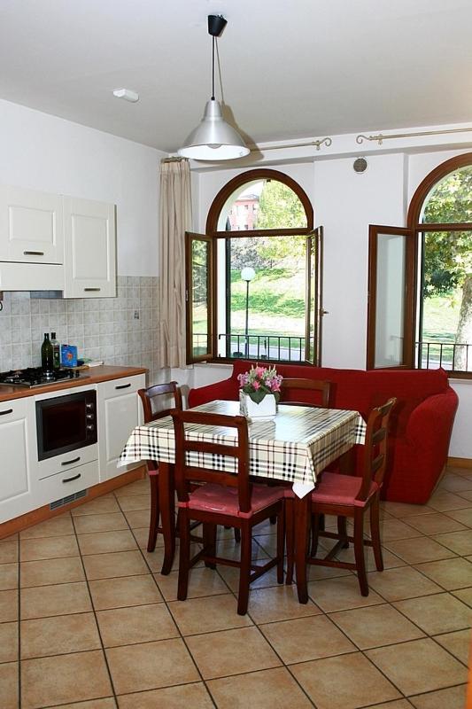 Residence Bizzoni Terni Extérieur photo
